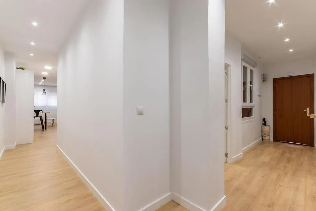 Apartment Gran Apto A 5 Min De Casco Viejo. Familias, Grupos Bilbao Spain